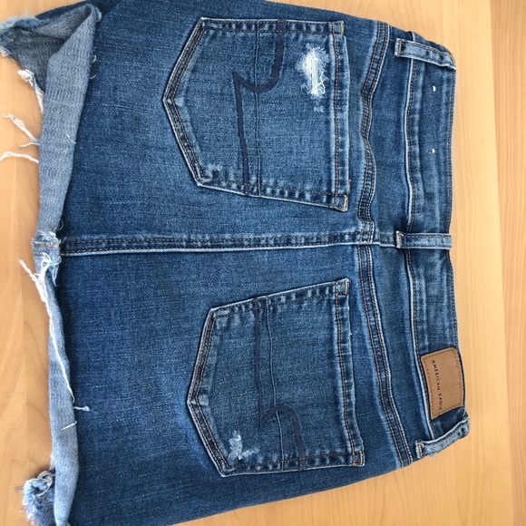 High waisted distressed denim skirt - Picture 3 of 7